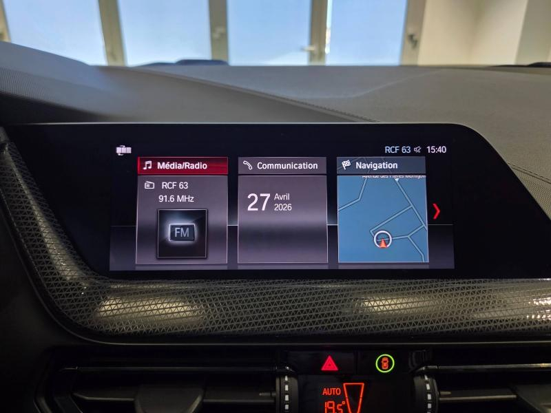 Photo 8 de l’annonce de BMW Série 1 d’occasion à vendre à AUBIÈRE