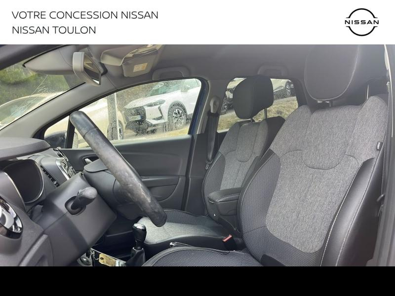 Photo 14 de l’annonce de RENAULT Captur d’occasion à vendre à TOULON