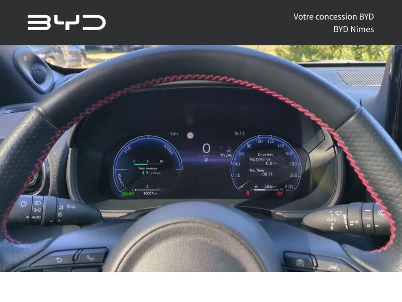 Photo 9 de l’annonce de TOYOTA Yaris d’occasion à vendre à NIMES