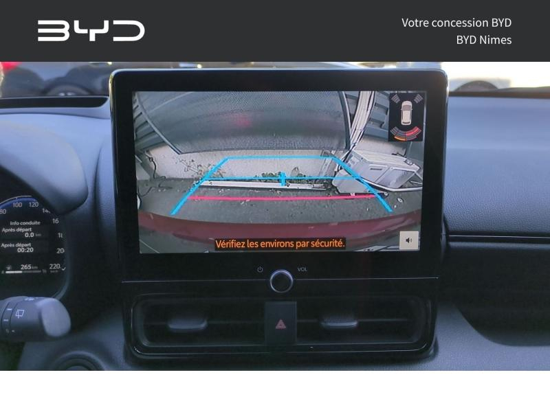 Photo 14 de l’annonce de TOYOTA Yaris d’occasion à vendre à NIMES