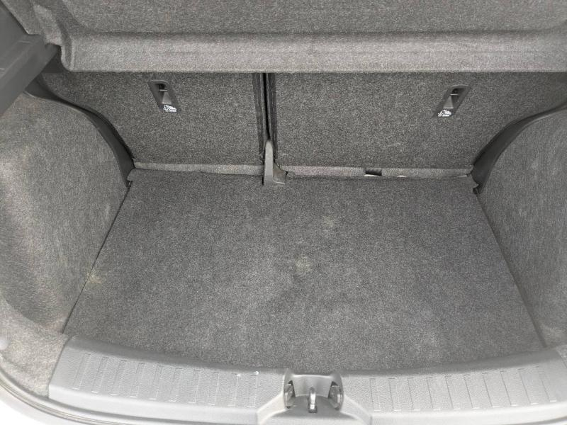 Photo 16 de l’annonce de NISSAN Micra d’occasion à vendre à PAYS DE GEX