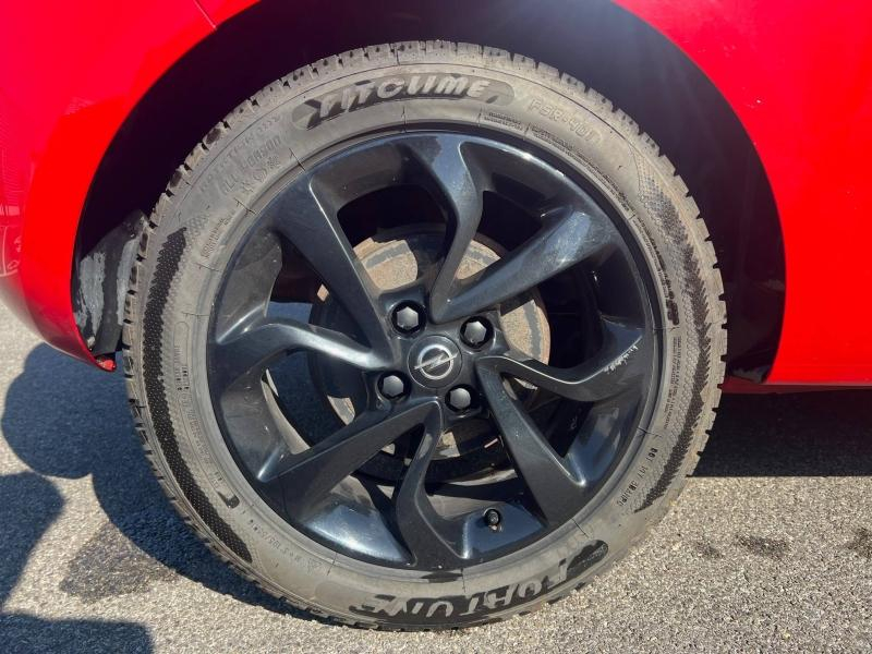 Photo 9 de l’annonce de OPEL Corsa d’occasion à vendre à TOULON