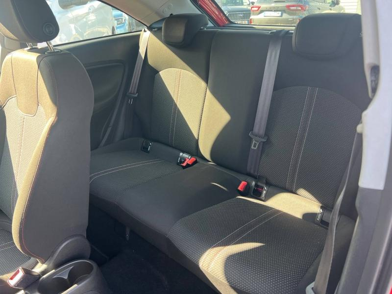 Photo 17 de l’annonce de OPEL Corsa d’occasion à vendre à TOULON