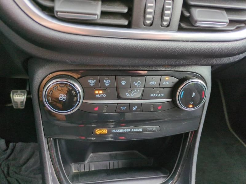 Photo 10 de l’annonce de FORD Puma d’occasion à vendre à NÎMES