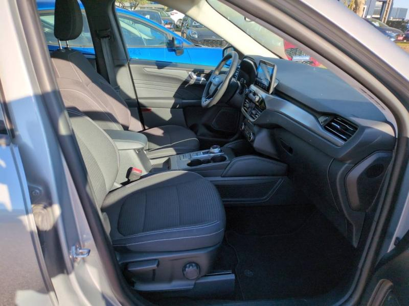 Photo 18 de l’annonce de FORD Kuga d’occasion à vendre à NÎMES