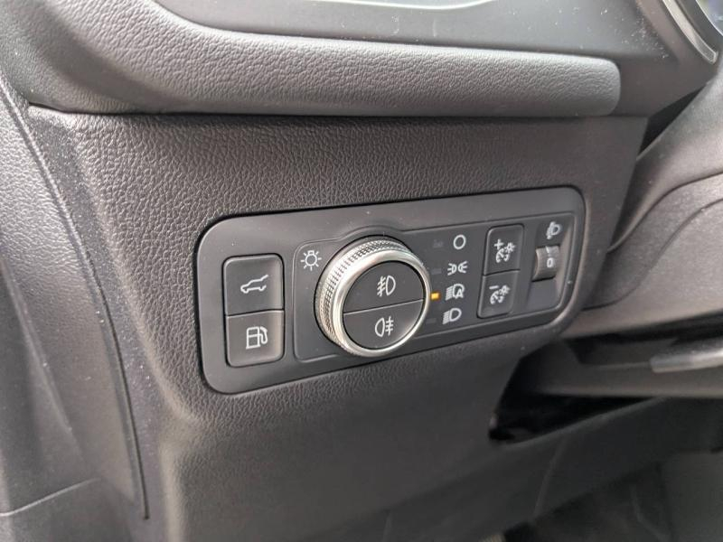 Photo 18 de l’annonce de FORD Kuga d’occasion à vendre à AIX-EN-PROVENCE