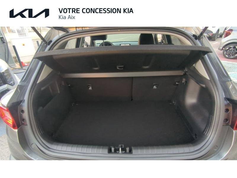 Photo 12 de l’annonce de KIA Stonic d’occasion à vendre à AIX-EN-PROVENCE