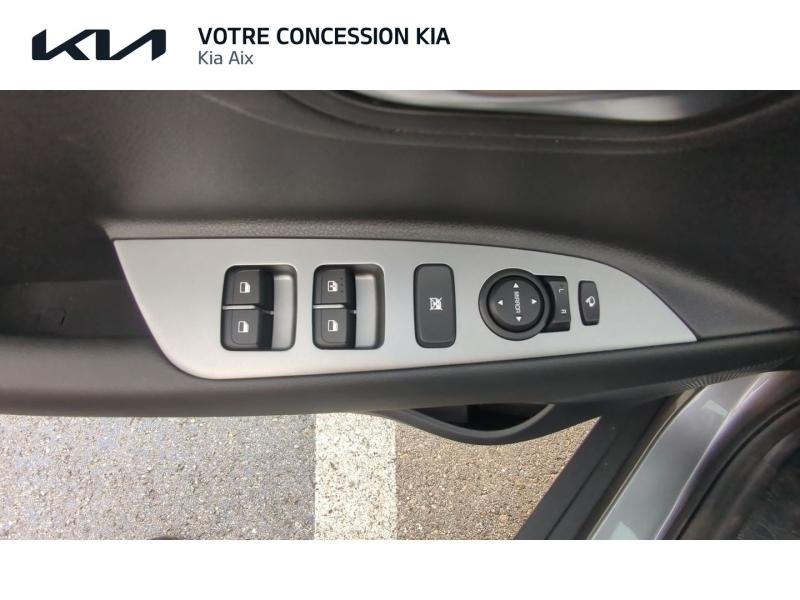 Photo 17 de l’annonce de KIA Stonic d’occasion à vendre à AIX-EN-PROVENCE