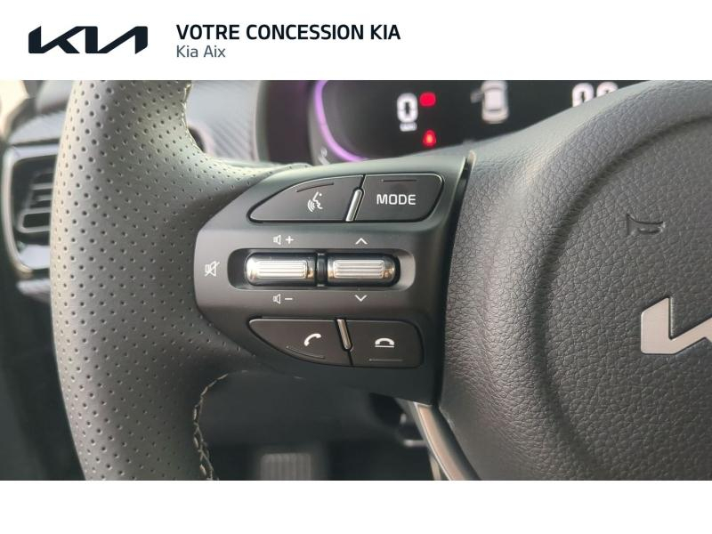 Photo 20 de l’annonce de KIA Stonic d’occasion à vendre à AIX-EN-PROVENCE