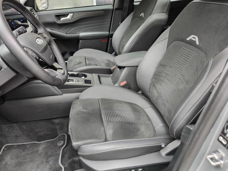 Photo 11 de l’annonce de FORD Kuga d’occasion à vendre à SALLANCHES