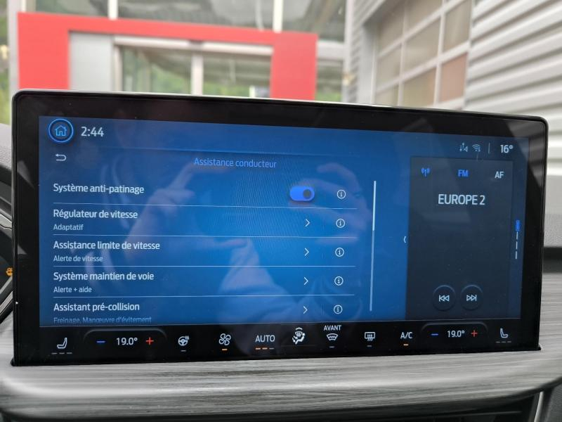 Photo 17 de l’annonce de FORD Kuga d’occasion à vendre à SALLANCHES