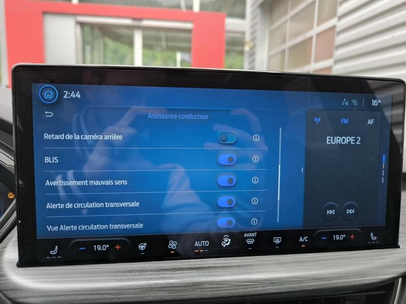 Photo 18 de l’annonce de FORD Kuga d’occasion à vendre à SALLANCHES