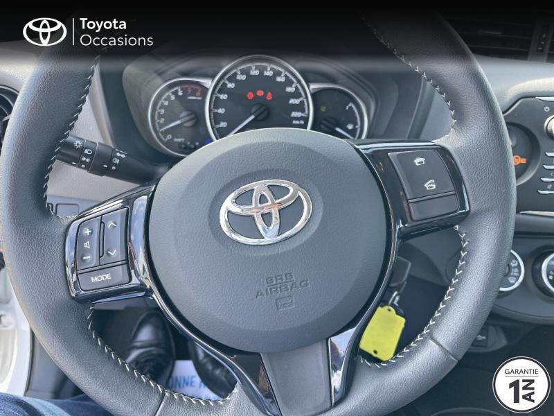 Photo 13 de l’annonce de TOYOTA Yaris d’occasion à vendre à NÎMES