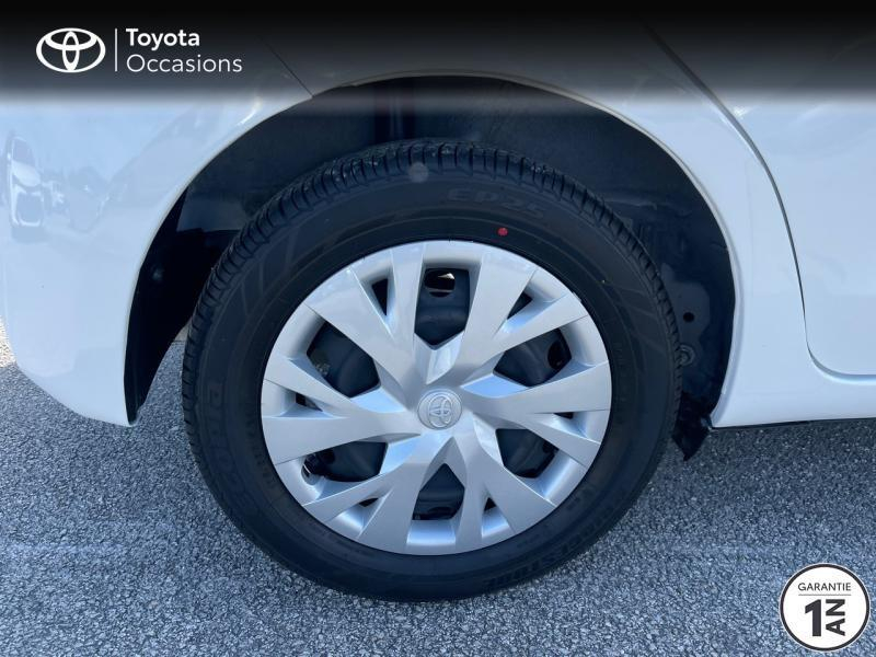 Photo 16 de l’annonce de TOYOTA Yaris d’occasion à vendre à NÎMES