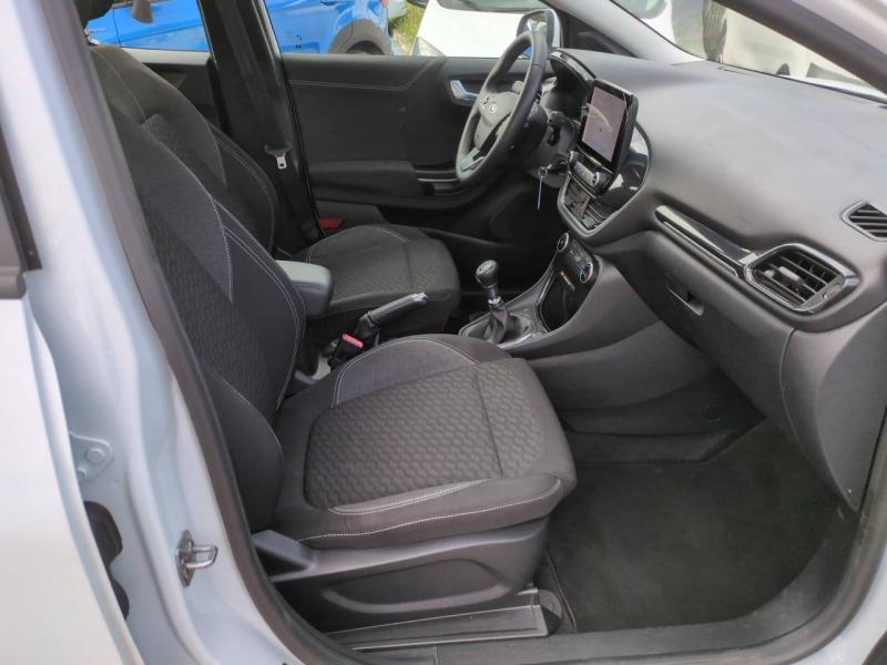 Photo 16 de l’annonce de FORD Puma d’occasion à vendre à NÎMES