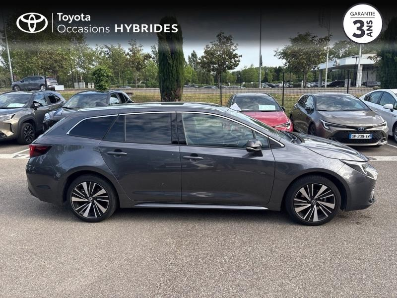 Photo 17 de l’annonce de TOYOTA Corolla Touring Spt d’occasion à vendre à MONTFAVET