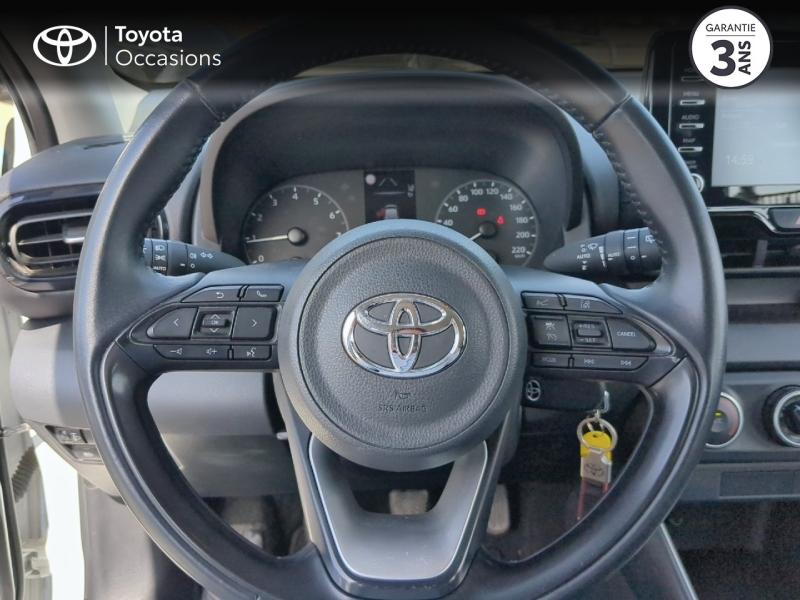 Photo 9 de l’annonce de TOYOTA Yaris d’occasion à vendre à MONTFAVET