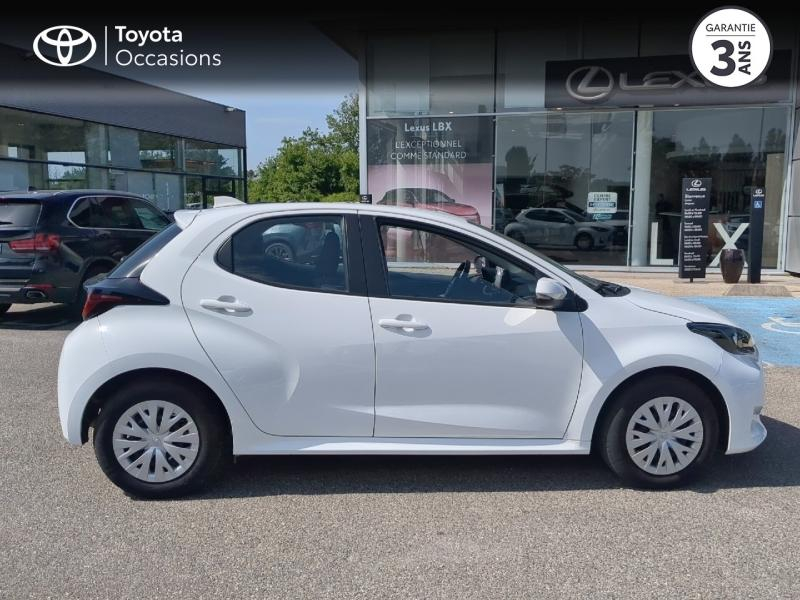Photo 17 de l’annonce de TOYOTA Yaris d’occasion à vendre à MONTFAVET