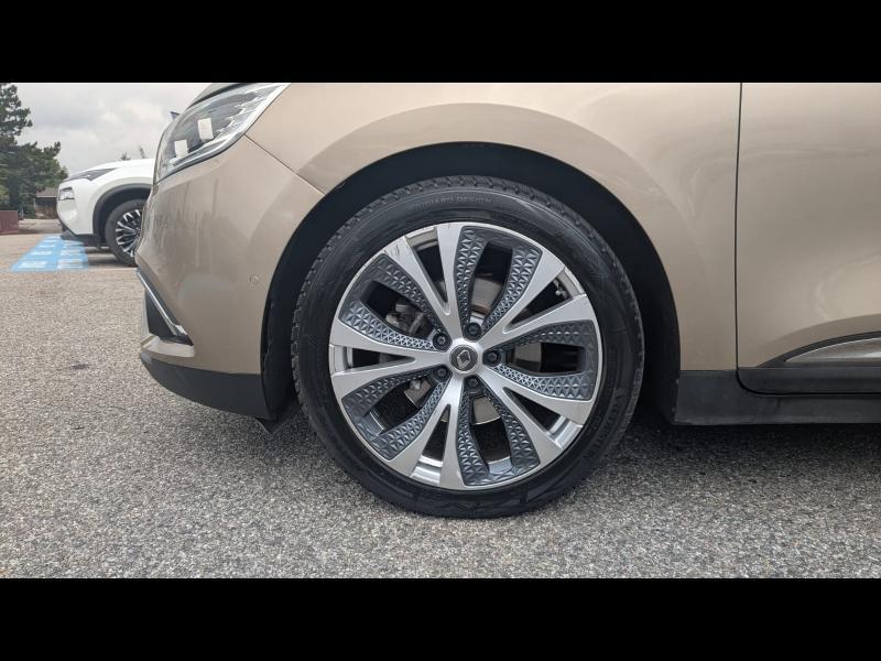 Photo 10 de l’annonce de RENAULT Scenic d’occasion à vendre à ANNEMASSE