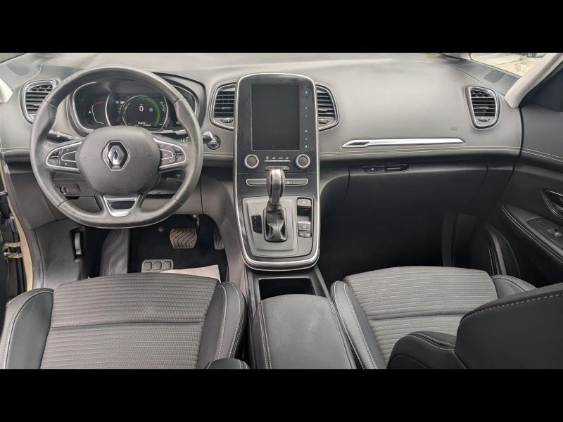 Photo 16 de l’annonce de RENAULT Scenic d’occasion à vendre à ANNEMASSE