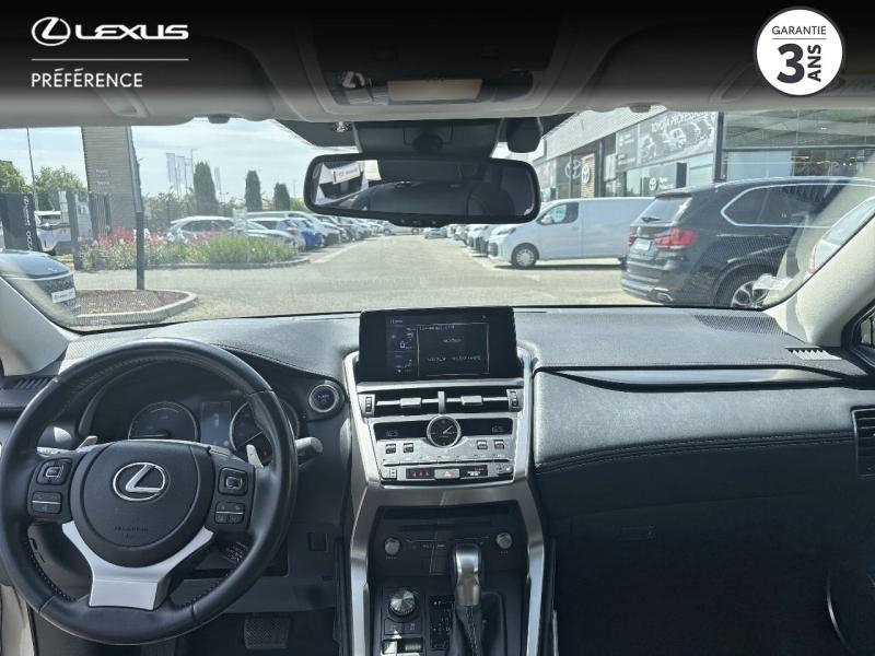 Photo 5 de l’annonce de LEXUS NX d’occasion à vendre à MONTFAVET