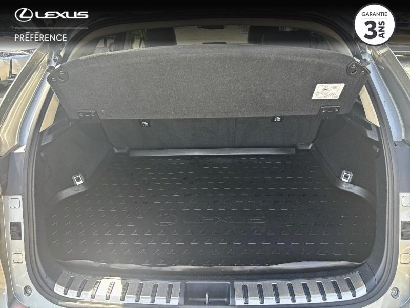 Photo 15 de l’annonce de LEXUS NX d’occasion à vendre à MONTFAVET