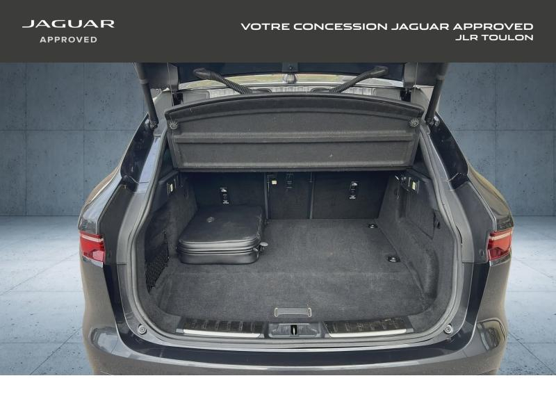 Photo 15 de l’annonce de JAGUAR F-Pace d’occasion à vendre à LA GARDE