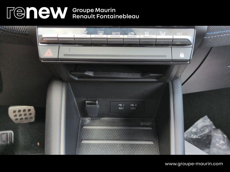 Photo 10 de l’annonce de RENAULT Captur d’occasion à vendre à SAMOREAU