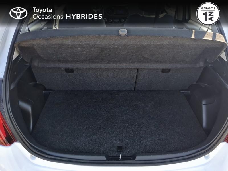 Photo 10 de l’annonce de TOYOTA Yaris d’occasion à vendre à NÎMES