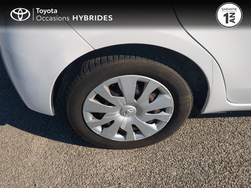 Photo 16 de l’annonce de TOYOTA Yaris d’occasion à vendre à NÎMES