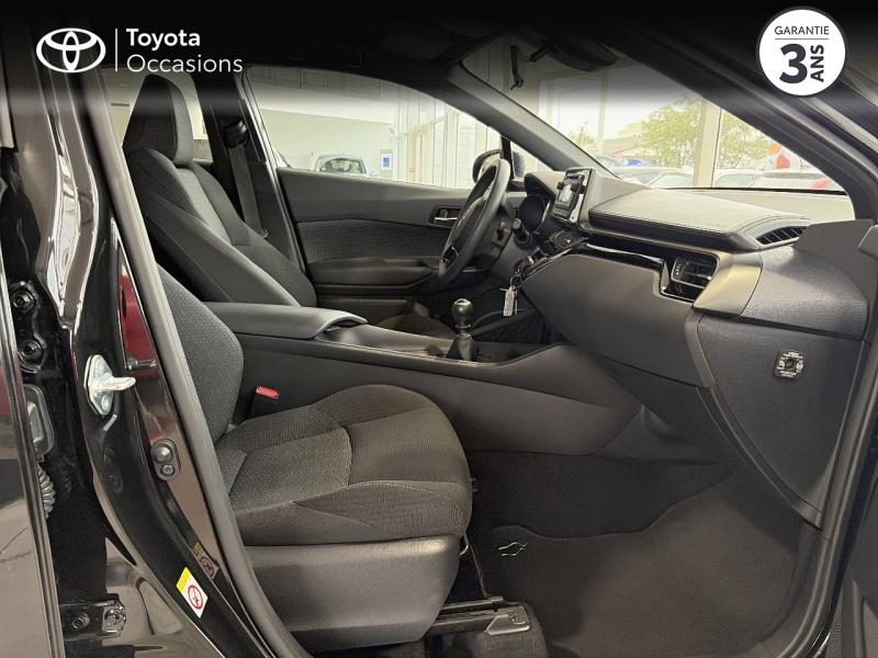 Photo 6 de l’annonce de TOYOTA C-HR d’occasion à vendre à LATTES