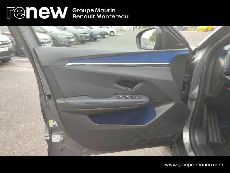 Photo 19 de l’annonce de RENAULT Scenic d’occasion à vendre à VARENNES SUR SEINE