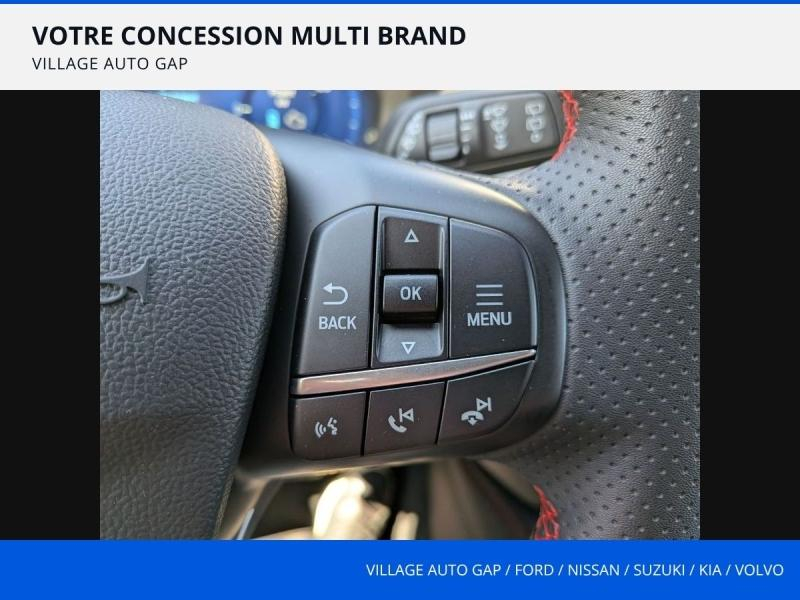 Photo 20 de l’annonce de FORD Kuga d’occasion à vendre à GAP