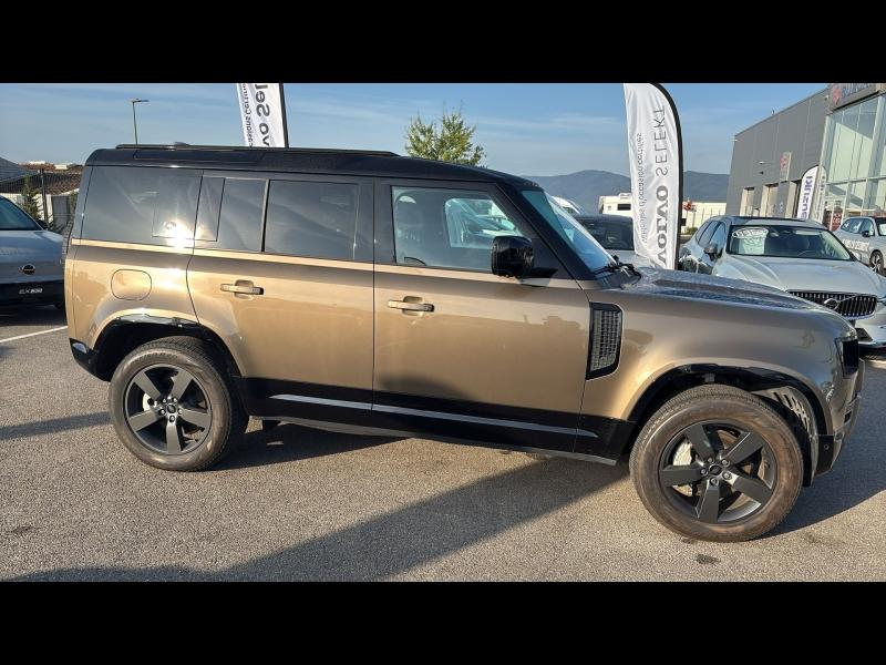 Photo 5 de l’annonce de LAND-ROVER Defender d’occasion à vendre à FRÉJUS