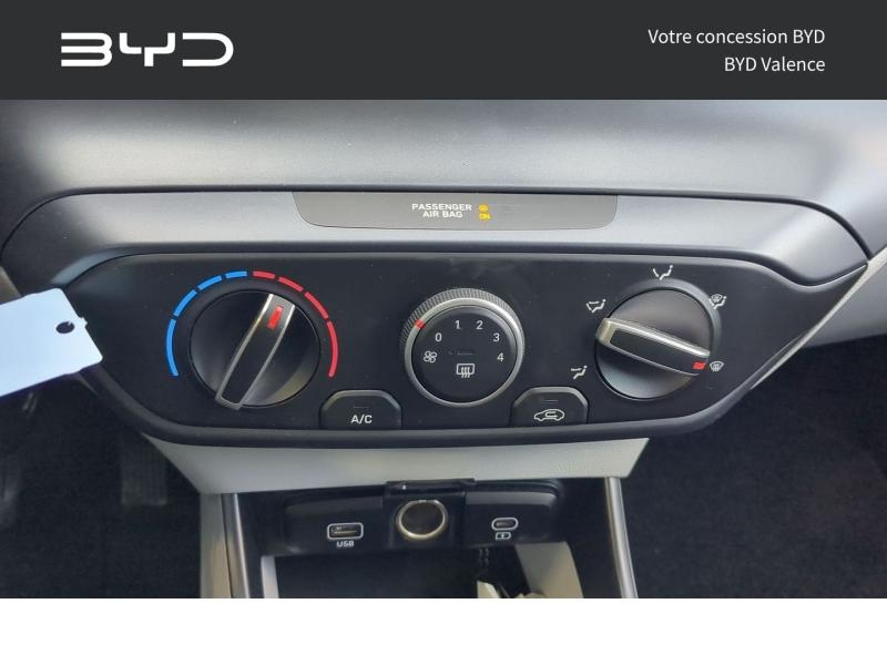 Photo 15 de l’annonce de HYUNDAI i20 d’occasion à vendre à NIMES