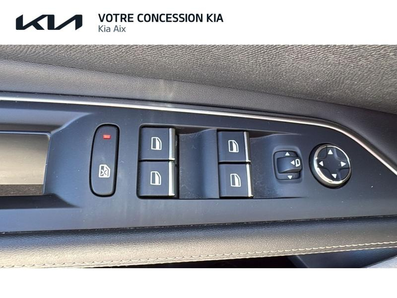 Photo 15 de l’annonce de PEUGEOT 3008 d’occasion à vendre à AIX-EN-PROVENCE