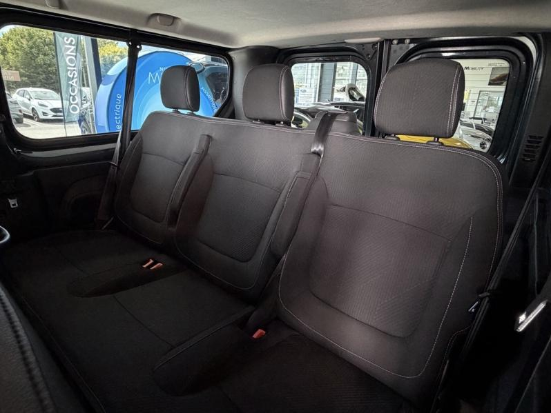 Photo 9 de l’annonce de NISSAN Primastar Combi d’occasion à vendre à PAYS DE GEX