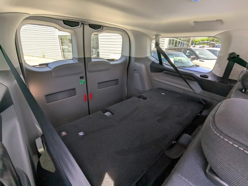 Photo 10 de l’annonce de FORD Transit Custom Kombi d’occasion à vendre à DRAGUIGNAN
