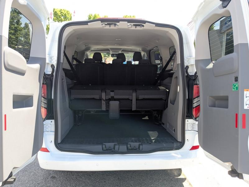 Photo 11 de l’annonce de FORD Transit Custom Kombi d’occasion à vendre à DRAGUIGNAN