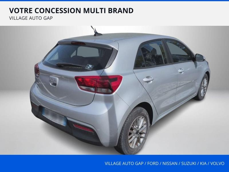 Photo 6 de l’annonce de KIA Rio d’occasion à vendre à GAP