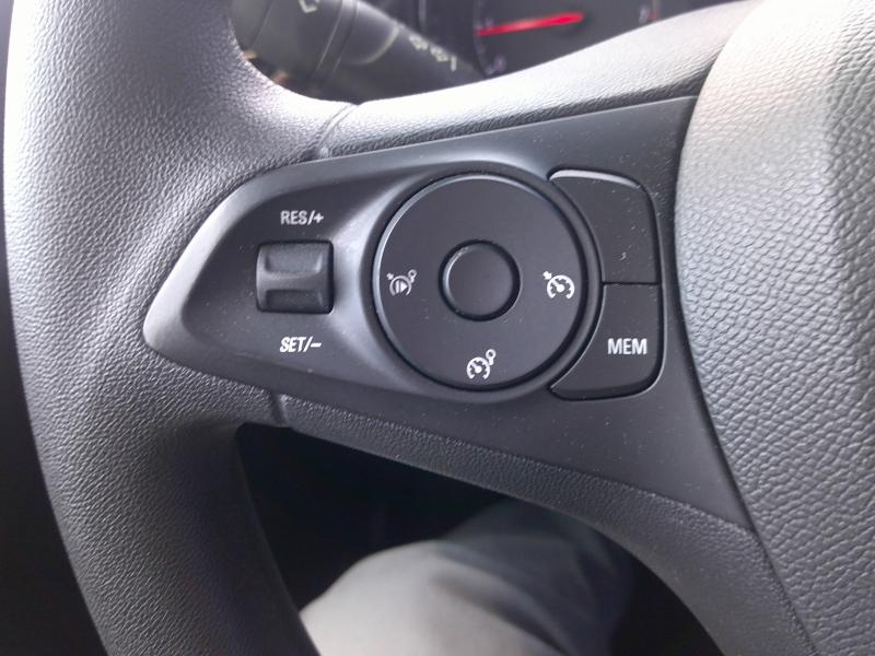 Photo 9 de l’annonce de OPEL Corsa d’occasion à vendre à PERPIGNAN