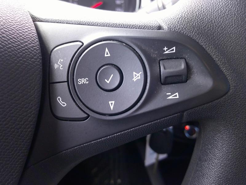 Photo 10 de l’annonce de OPEL Corsa d’occasion à vendre à PERPIGNAN