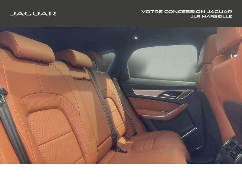 Photo 16 de l’annonce de JAGUAR F-Pace d’occasion à vendre à MARSEILLE