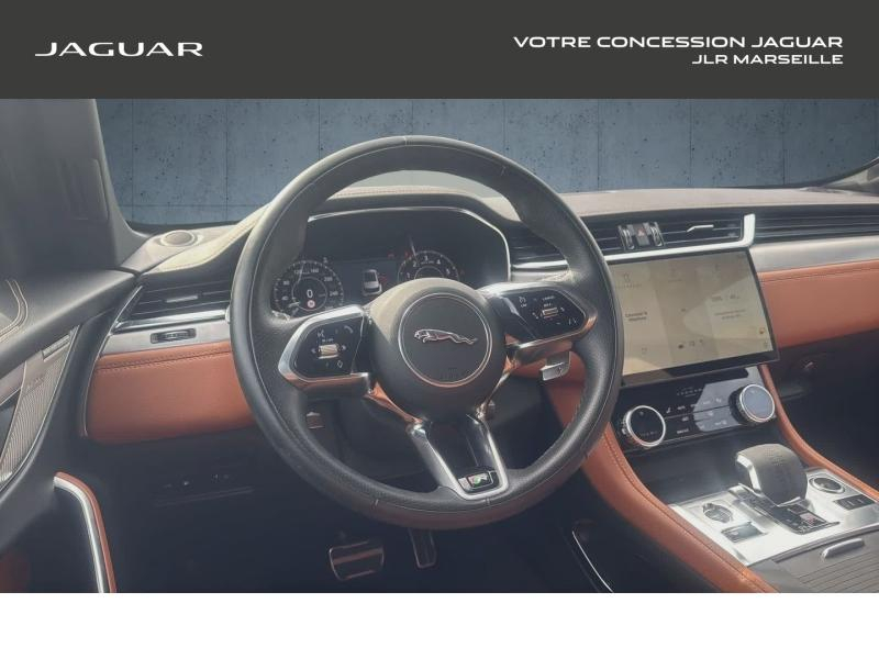 Photo 18 de l’annonce de JAGUAR F-Pace d’occasion à vendre à MARSEILLE
