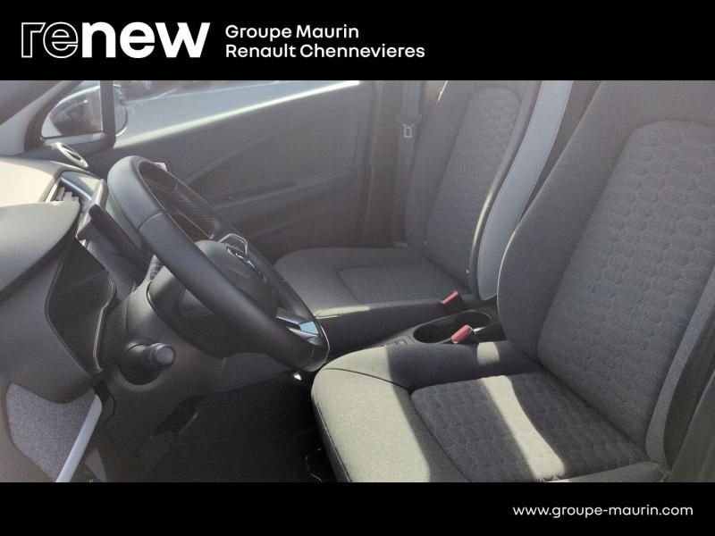 Photo 14 de l’annonce de RENAULT Zoe d’occasion à vendre à CHENNEVIÈRES-SUR-MARNE