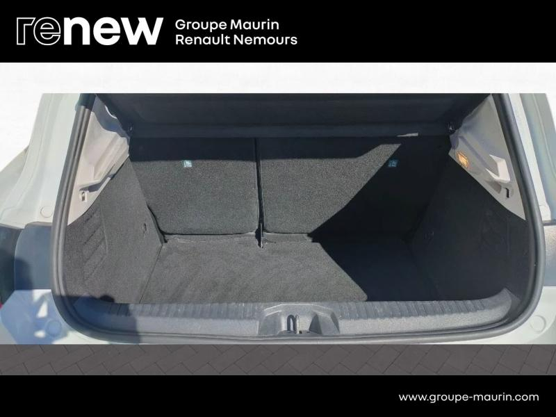 Photo 11 de l’annonce de RENAULT Clio d’occasion à vendre à SAINT PIERRE LES NEMOURS