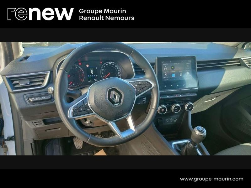 Photo 20 de l’annonce de RENAULT Clio d’occasion à vendre à SAINT PIERRE LES NEMOURS
