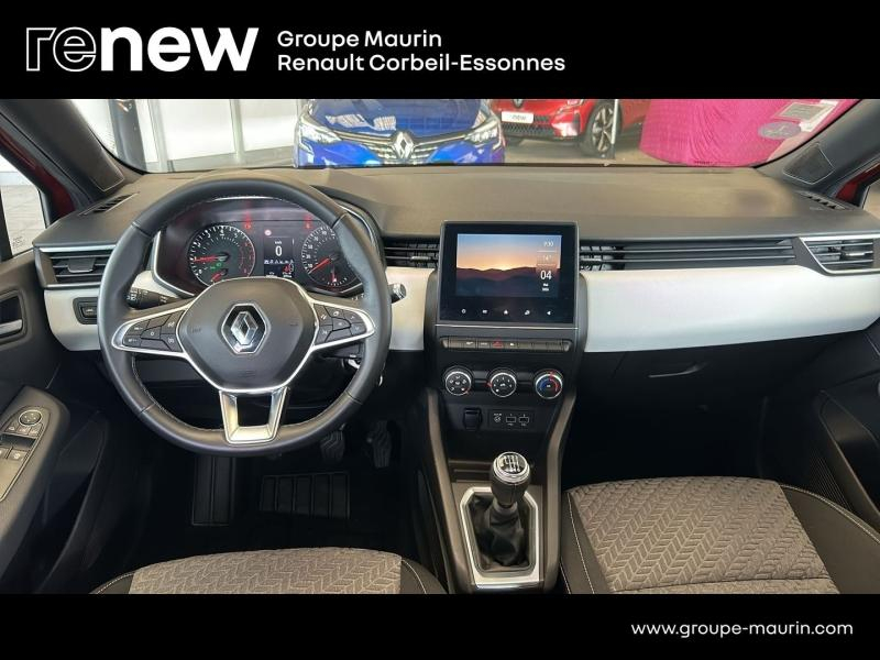 Photo 12 de l’annonce de RENAULT Clio d’occasion à vendre à CORBEIL-ESSONNES