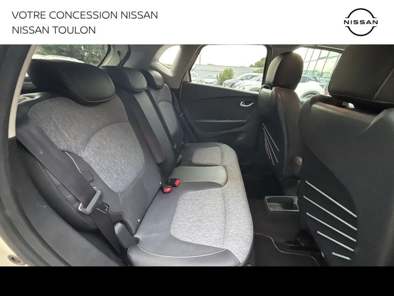 Photo 19 de l’annonce de RENAULT Captur d’occasion à vendre à TOULON