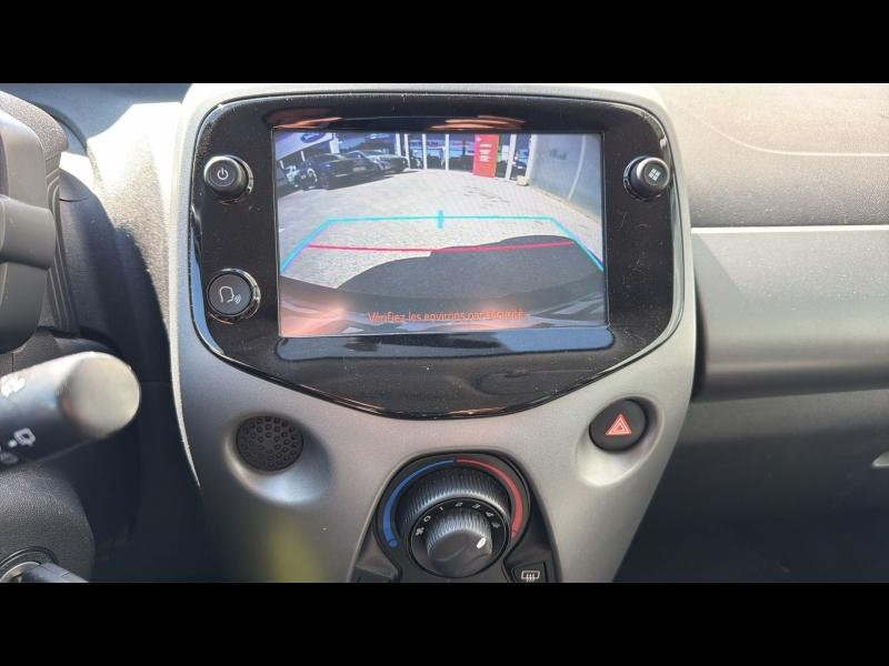 Photo 19 de l’annonce de TOYOTA Aygo d’occasion à vendre à NARBONNE
